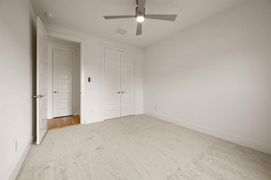 Spacious, unfurnished interior of a new home in LeTara, Haslet (Image 26).