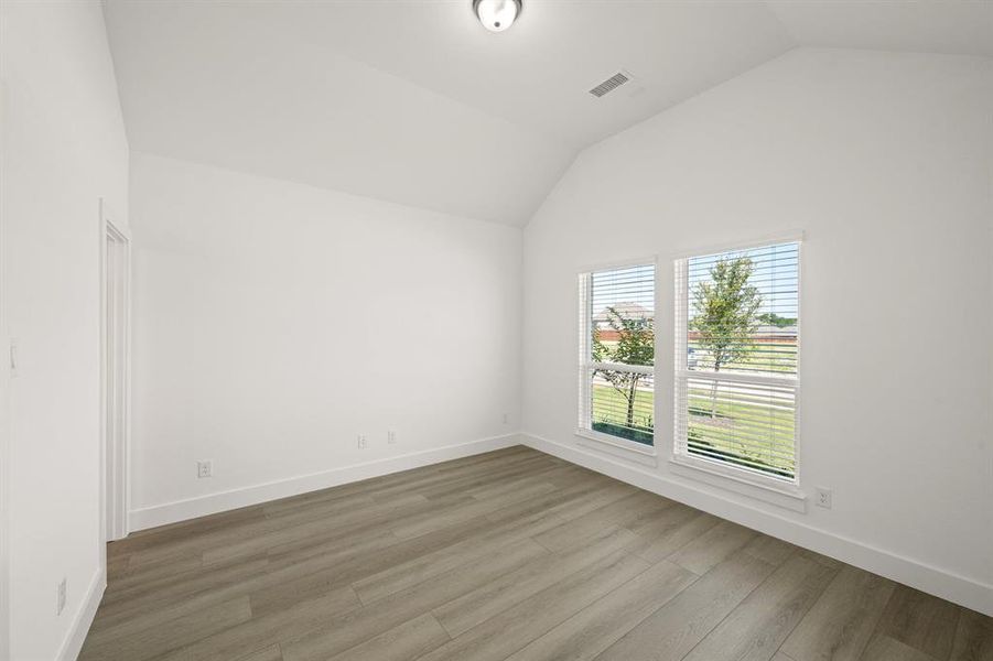 Spacious, unfurnished interior of a new home in Shady Valley Estates, Midlothian (Image 31). Spacious, unfurnished interior of a new home in Shady Valley Estates, Midlothian (Image 31).