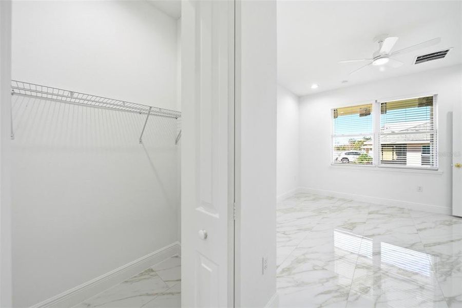 Spacious, unfurnished interior of a new home in , Altamonte Springs (Image 39).