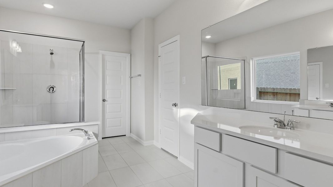 Furnished interior view inside a new home in The Woodlands Hills, Willis (Image 18).