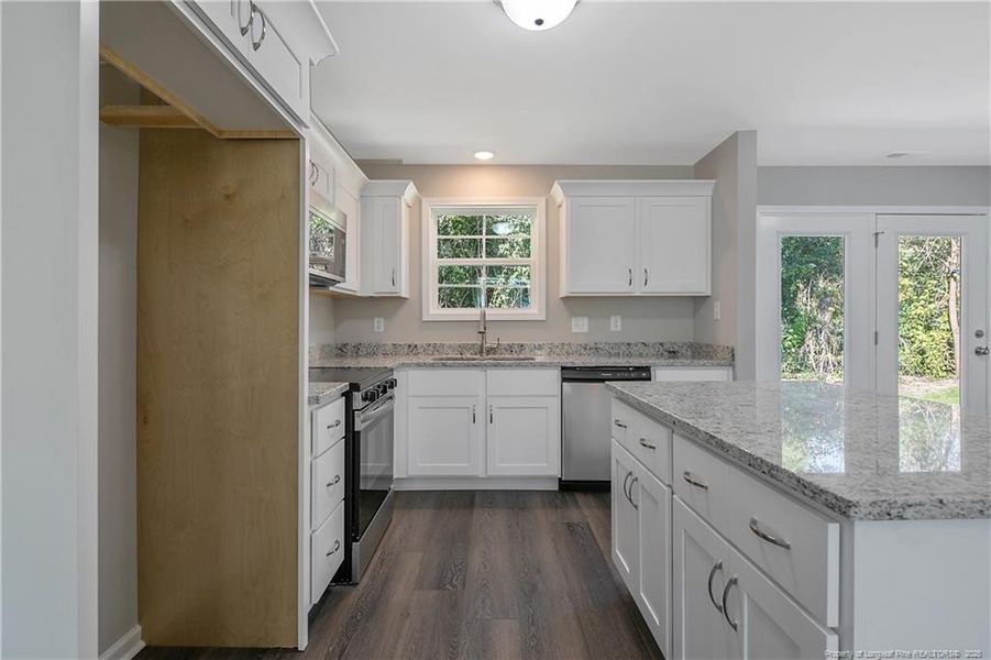 Great counter space Great counter space