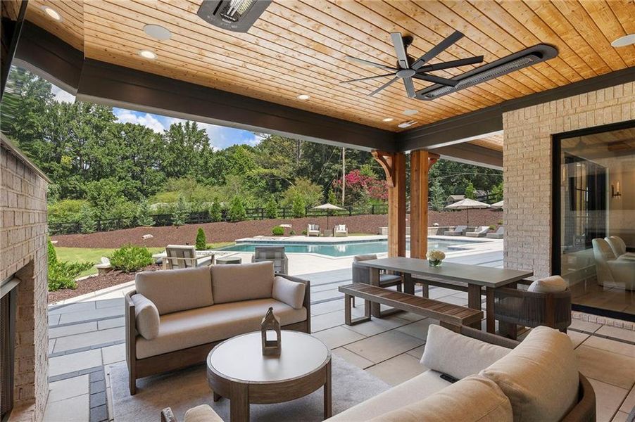 Exterior details and patio area of a home in Lyndon Creek, Milton (Image 28).