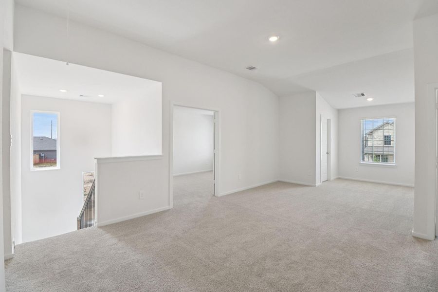 Spacious, unfurnished interior of a new home in Landing Meadows - Premier Series, New Caney (Image 28).