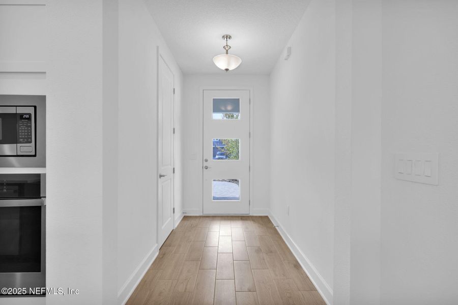 Spacious, unfurnished interior of a new home in Crosswinds at Nocatee, Ponte Vedra (Image 42).