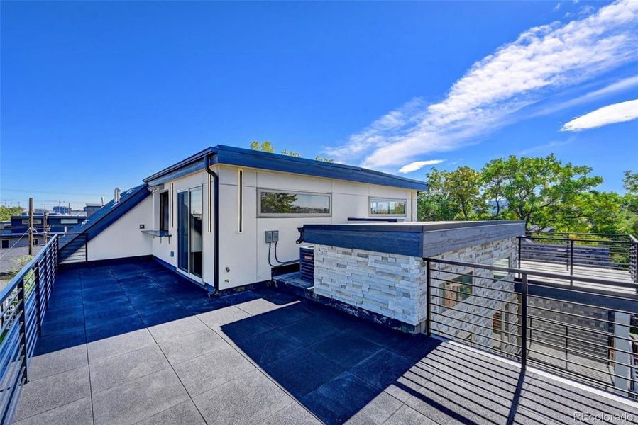 Image 44 of a home in .