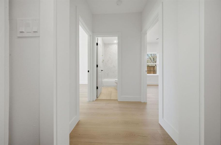 Spacious, unfurnished interior of a new home in , Seagoville (Image 24).