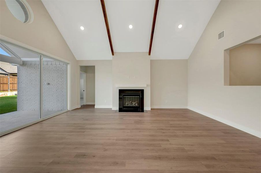 Spacious, unfurnished interior of a new home in Elevon, Lavon (Image 18). Spacious, unfurnished interior of a new home in Elevon, Lavon (Image 18).