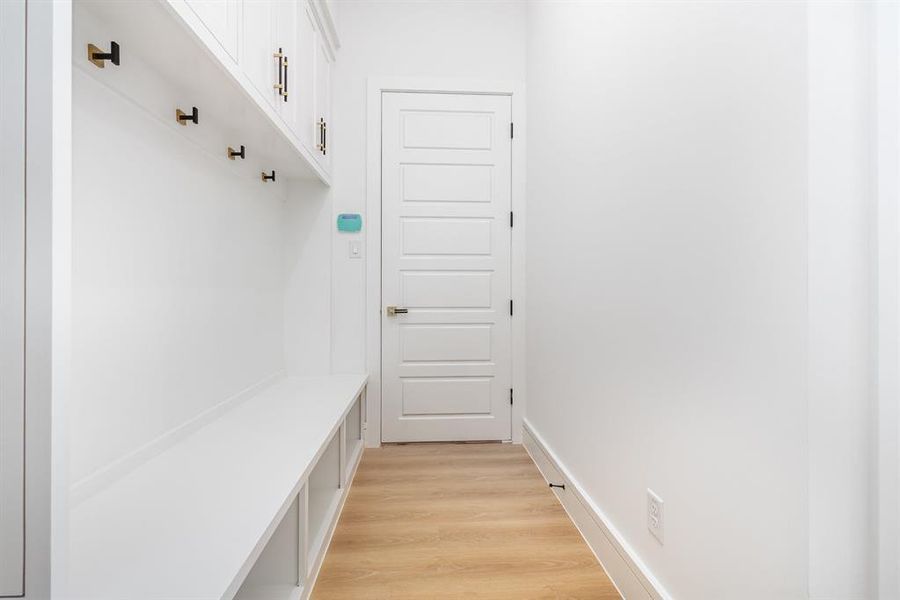 Spacious, unfurnished interior of a new home in , Colleyville (Image 18).