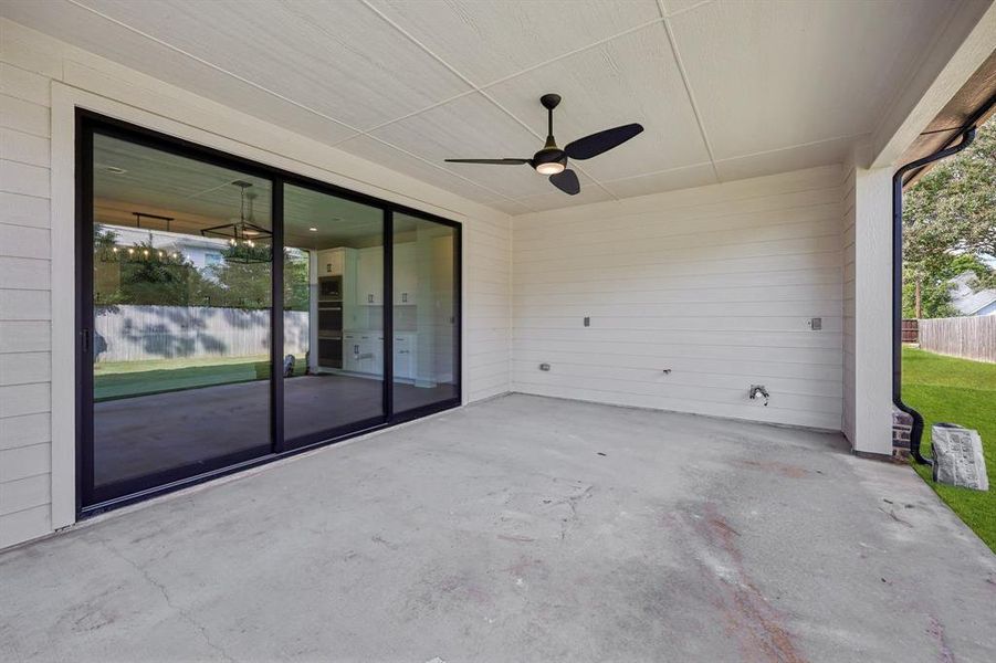 Image 27 of a home in .