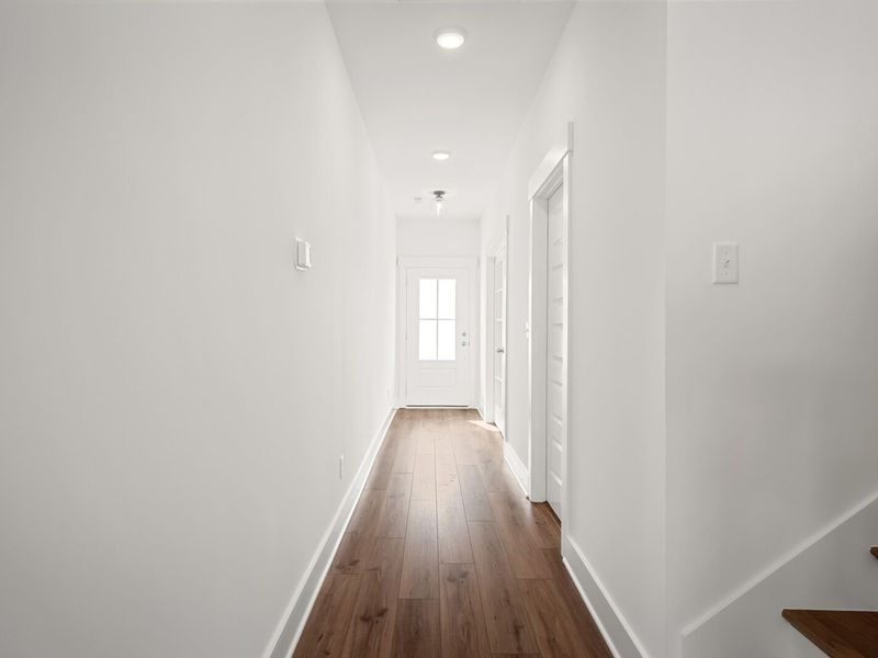 Spacious, unfurnished interior of a new home in Woods Crossing, Gallatin (Image 19).
