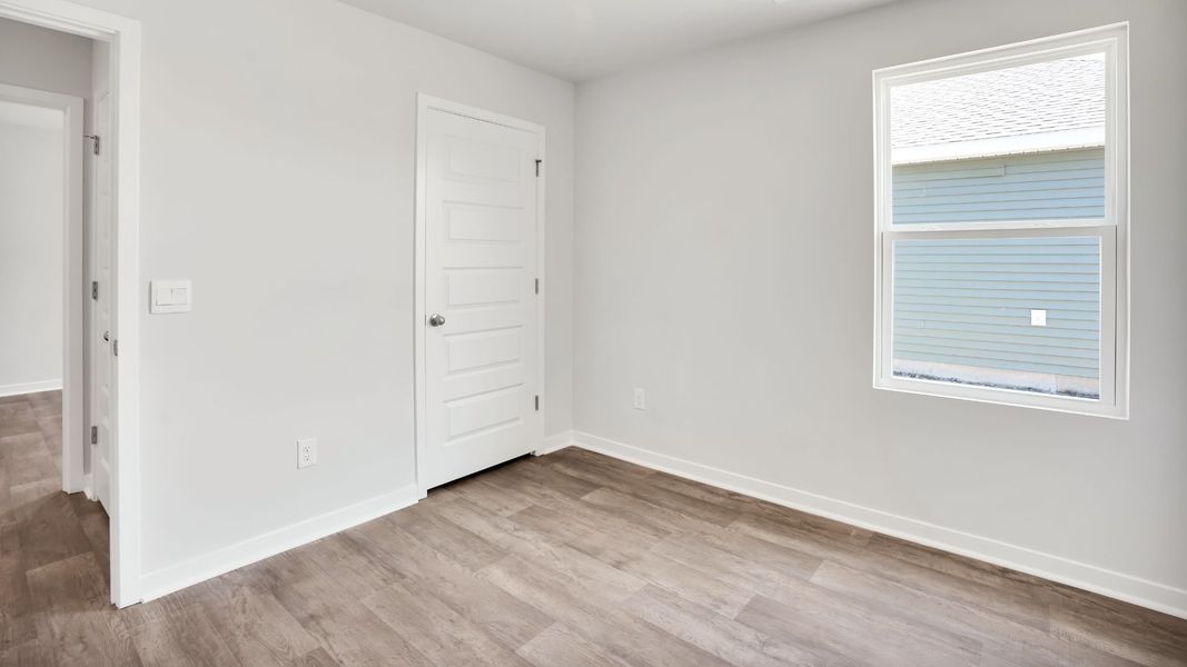 Spacious, unfurnished interior of a new home in Lockwood Landing, Supply (Image 24).