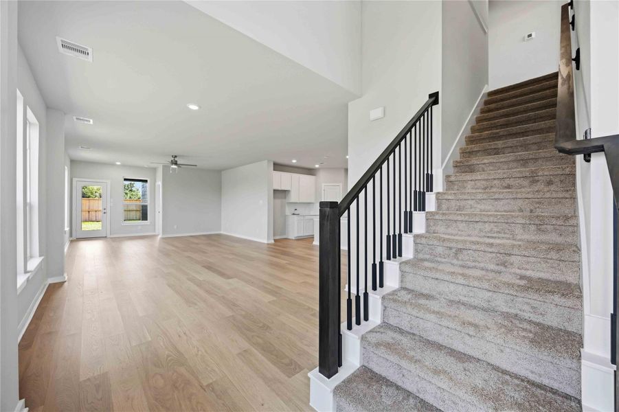 Spacious, unfurnished interior of a new home in Emberly  45', Beasley (Image 32).