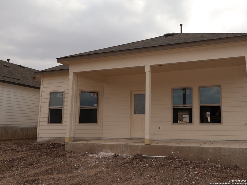 Image 34 of a home in Agave.