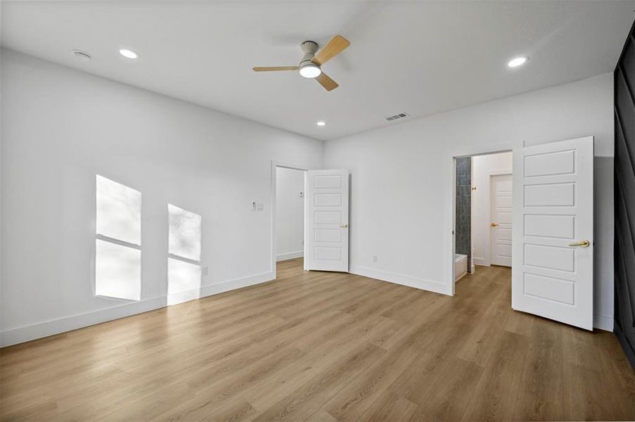 Spacious, unfurnished interior of a new home in , Dallas (Image 19). Spacious, unfurnished interior of a new home in , Dallas (Image 19).