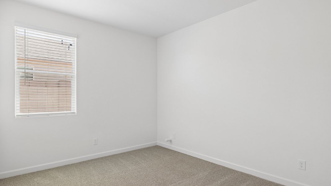 Spacious, unfurnished interior of a new home in Quail Ranch, San Tan Valley (Image 16). Spacious, unfurnished interior of a new home in Quail Ranch, San Tan Valley (Image 16).