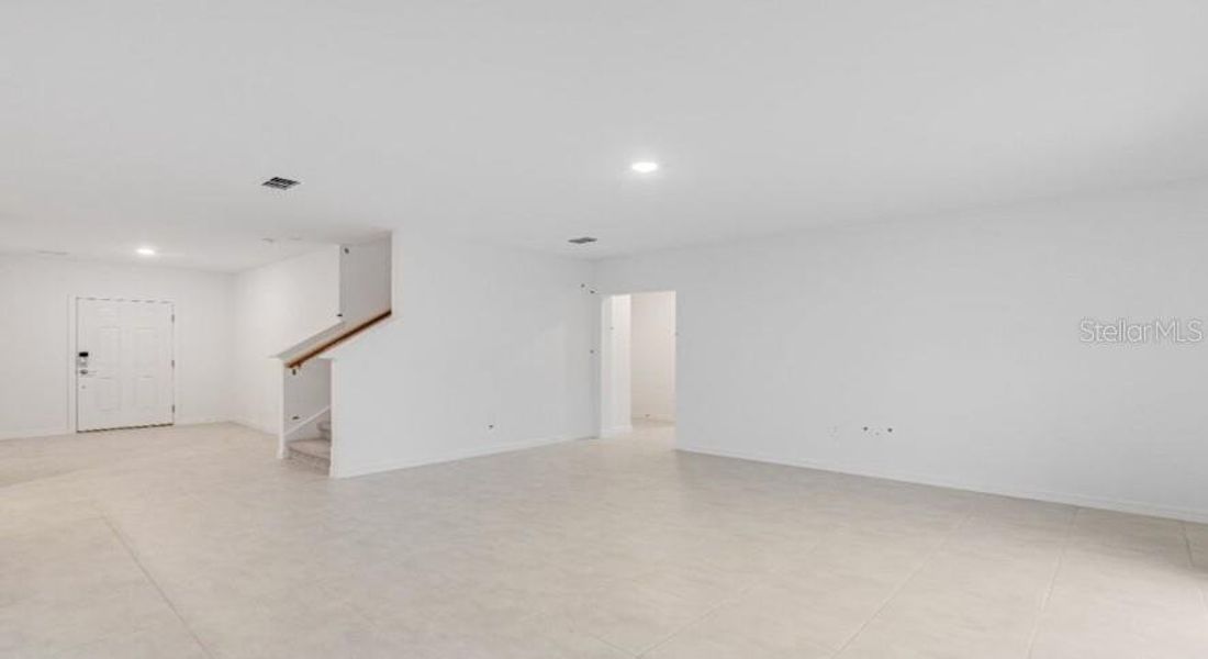 Spacious, unfurnished interior of a new home in Firethorn, Parrish (Image 27). Spacious, unfurnished interior of a new home in Firethorn, Parrish (Image 27).
