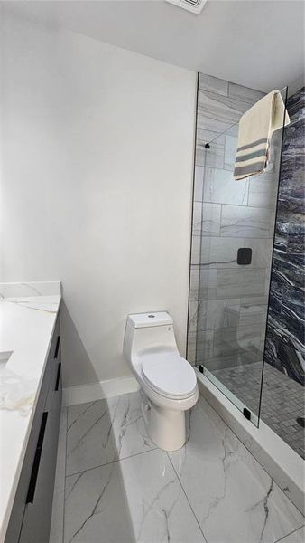 Furnished interior view inside a new home in , Tampa (Image 10).