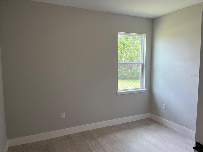 Spacious, unfurnished interior of a new home in , Ocala (Image 13).