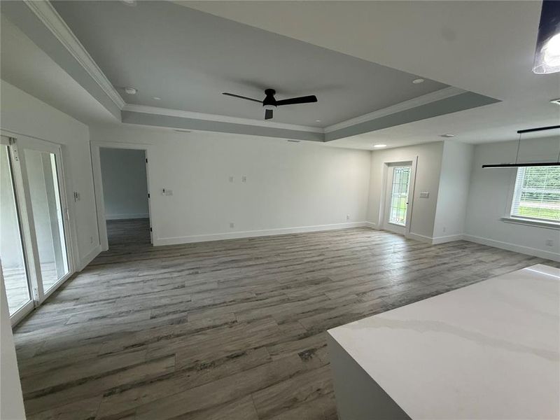 Spacious, unfurnished interior of a new home in , Port Charlotte (Image 14).