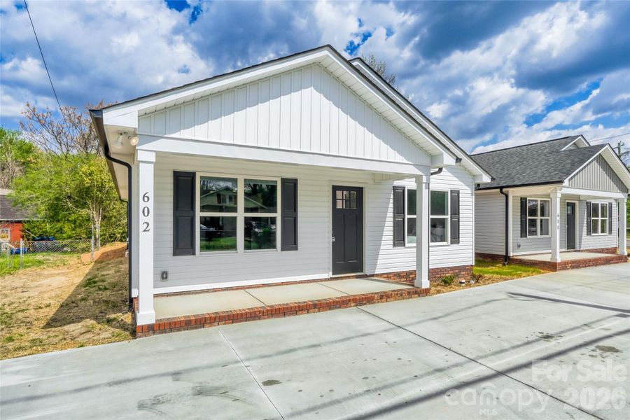 Kannapolis ranch with a covered front porch Kannapolis ranch with a covered front porch