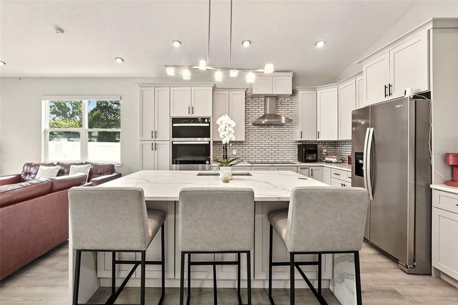 Furnished interior view inside a new home in , Orlando (Image 17).