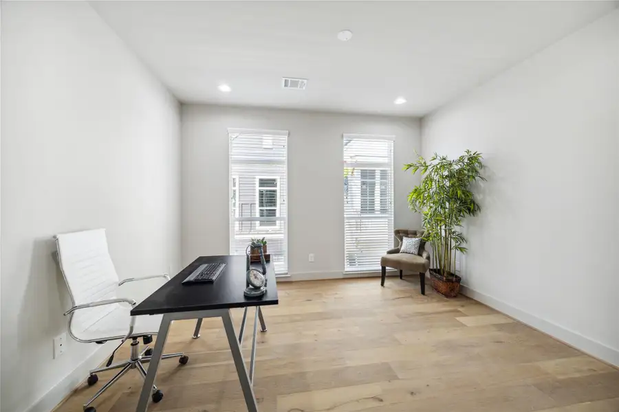 Furnished interior view inside a new home in , Houston (Image 8).