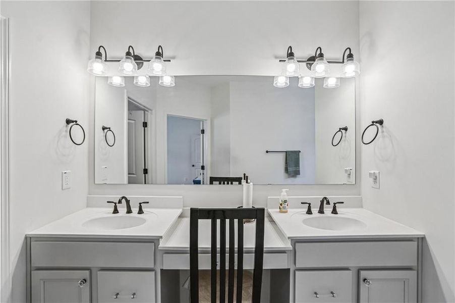 Furnished interior view inside a new home in Poplar Place, Dallas (Image 12).