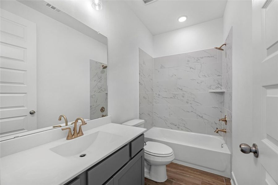 Furnished interior view inside a new home in Elyson, Katy (Image 6).