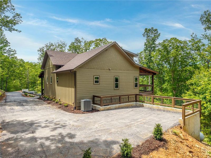 Exterior details and patio area of a home in , Blue Ridge (Image 25).