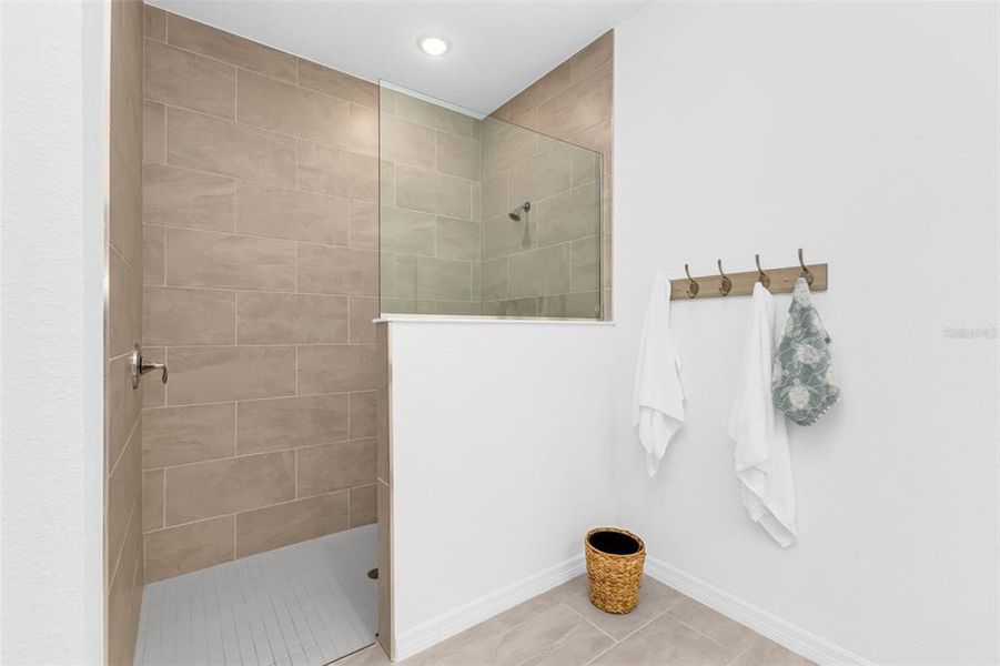 Image 42 of a home in .