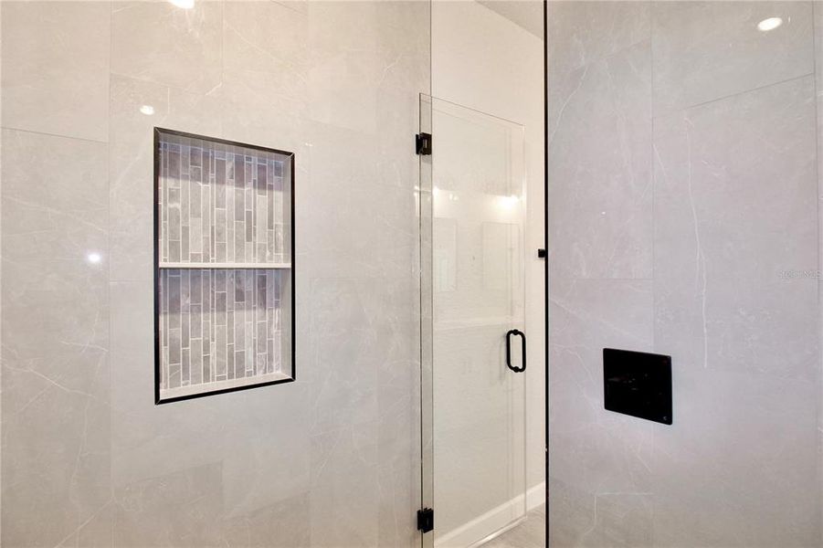 Image 35 of a home in .