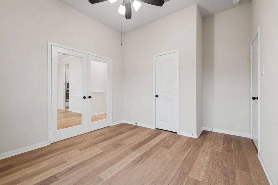 Spacious, unfurnished interior of a new home in Rose Hill Estates, Willis (Image 30).