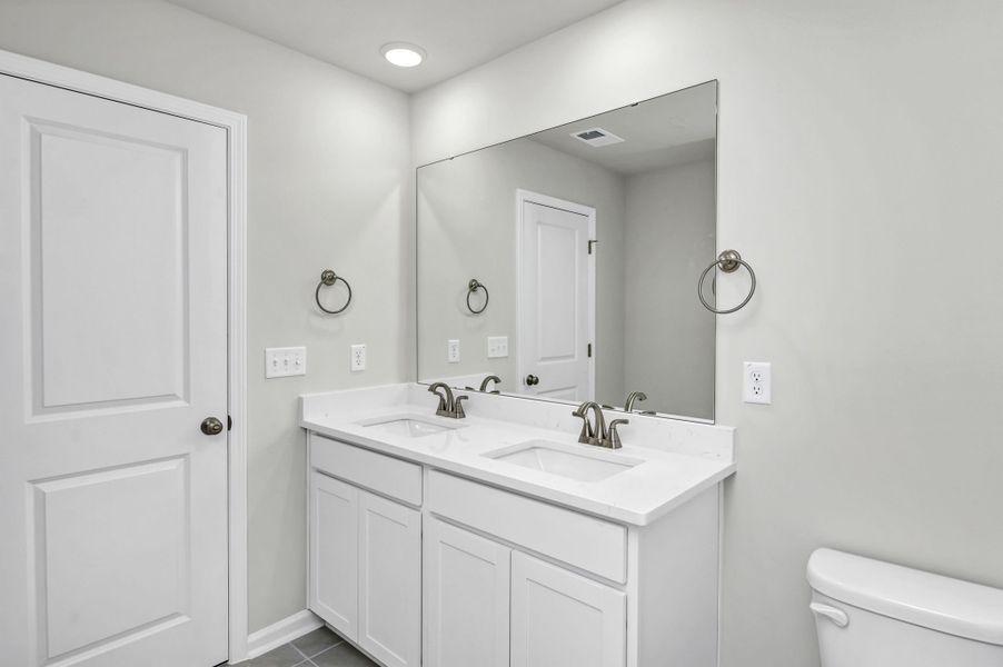 Representative furnished interior of a home built from the Stacey by Veranda Homes in Hitchcock Preserve, Aiken (Image 18). Representative furnished interior of a home built from the Stacey by Veranda Homes in Hitchcock Preserve, Aiken (Image 18).