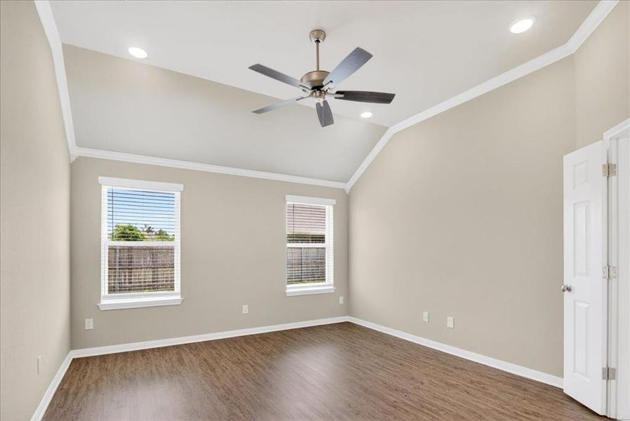 Spacious, unfurnished interior of a new home in , Robinson (Image 21).