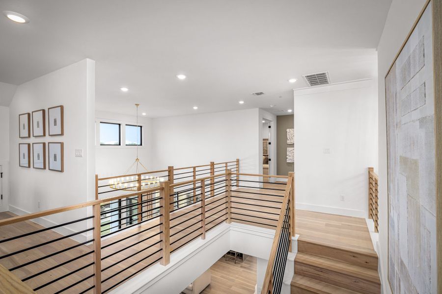 Representative unfurnished interior of a home built from the Gillett by Pulte Homes in Kuempel Farms, Pflugerville (Image 23).