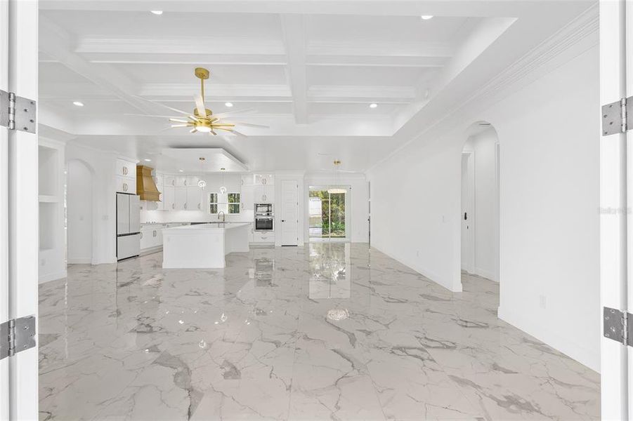 Spacious, unfurnished interior of a new home in , Ocala (Image 18).