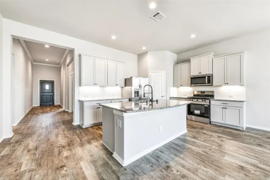 Furnished interior view inside a new home in Lago Mar 40' at Lago Mar, Texas City (Image 7). Furnished interior view inside a new home in Lago Mar 40' at Lago Mar, Texas City (Image 7).