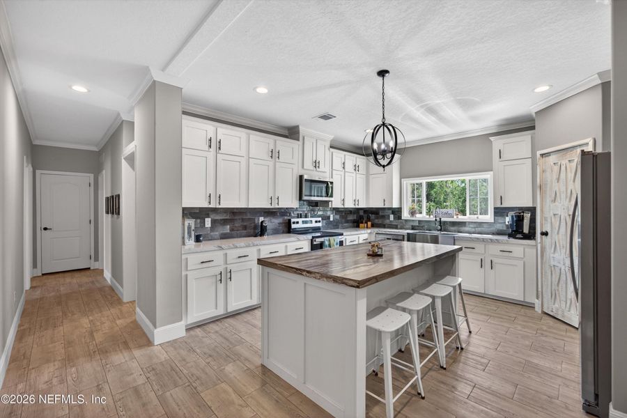 Furnished interior view inside a new home in , Starke (Image 10).
