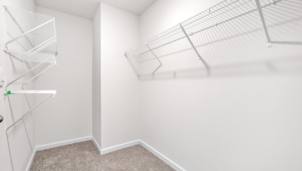 Spacious, unfurnished interior of a new home in Benjamin's Grove, Woodruff (Image 29).