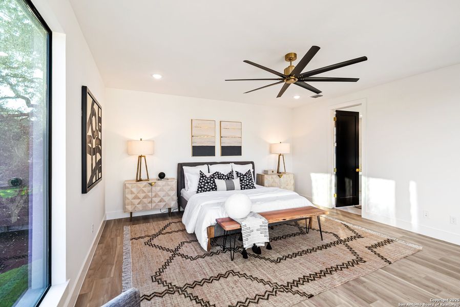 Furnished interior view inside a new home in , San Antonio (Image 19). Furnished interior view inside a new home in , San Antonio (Image 19).