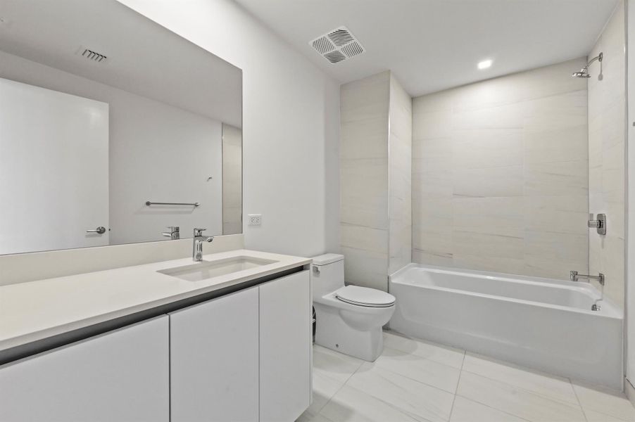 Furnished interior view inside a new home in Casamar, Pompano Beach (Image 5).