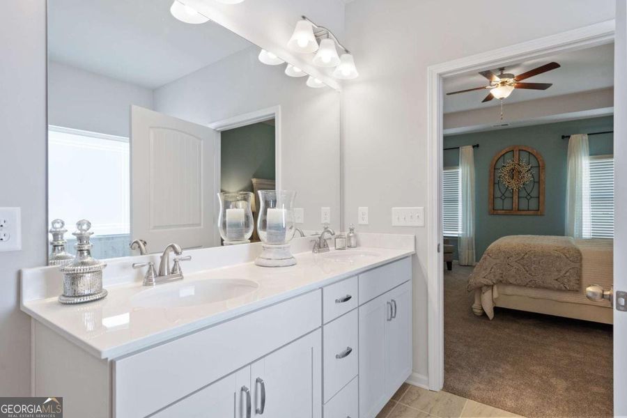 Furnished interior view inside a new home in Maddox Station, Eatonton (Image 18). Furnished interior view inside a new home in Maddox Station, Eatonton (Image 18).