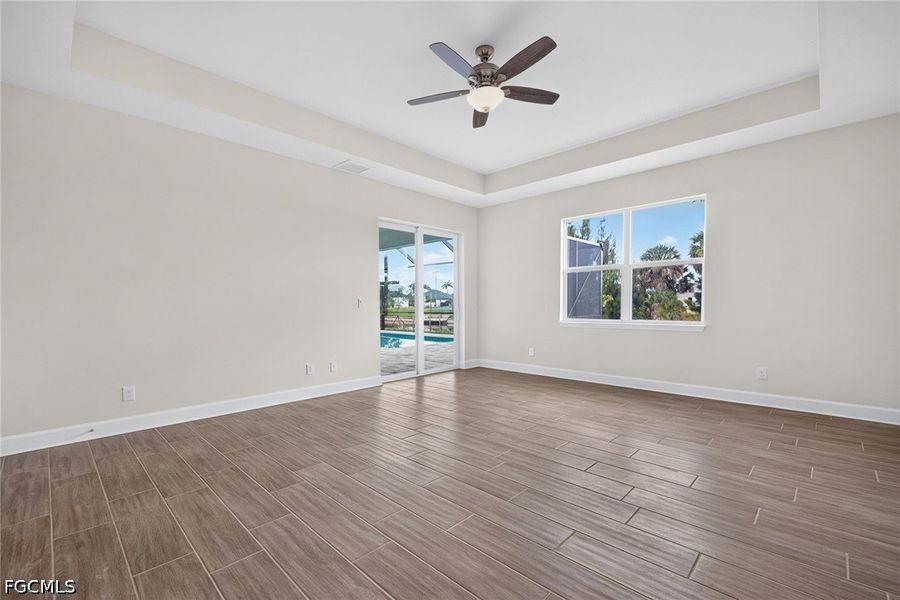 Spacious, unfurnished interior of a new home in Cape Coral, Cape Coral (Image 25). Spacious, unfurnished interior of a new home in Cape Coral, Cape Coral (Image 25).