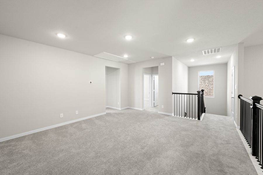 Spacious, unfurnished interior of a new home in The Oaks, Red Oak (Image 19). Spacious, unfurnished interior of a new home in The Oaks, Red Oak (Image 19).
