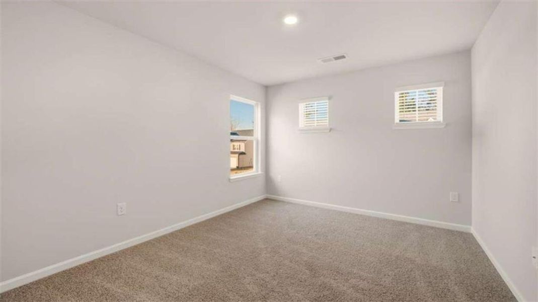 Spacious, unfurnished interior of a new home in Water Oak Estates, Lawrenceville (Image 26). Spacious, unfurnished interior of a new home in Water Oak Estates, Lawrenceville (Image 26).