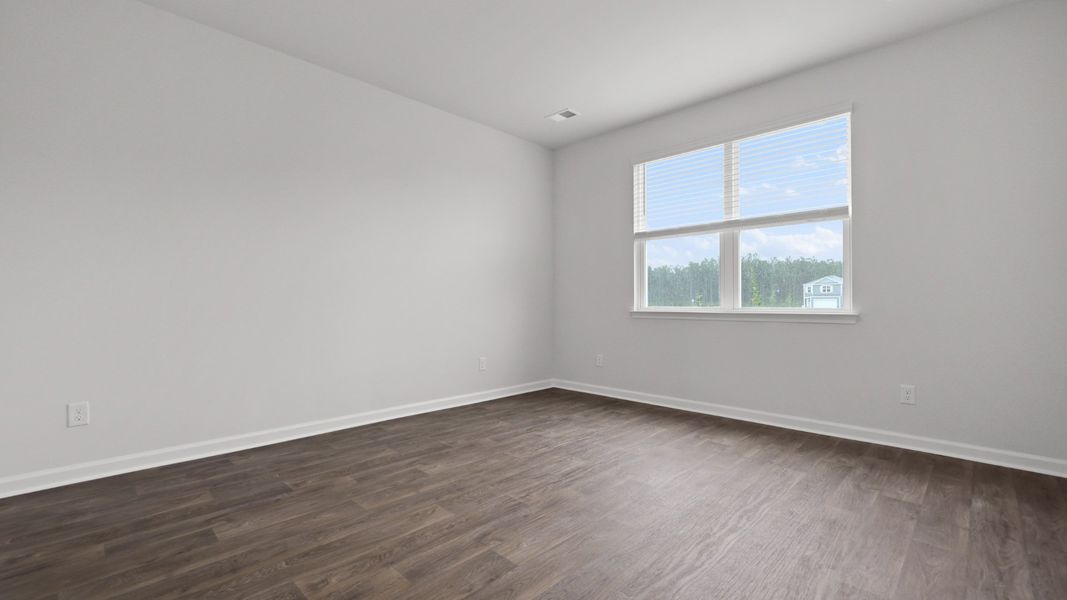 Representative unfurnished interior of a home built from the ARCHER-EXP by D.R. Horton in Hillcrest, Ravenel (Image 24).