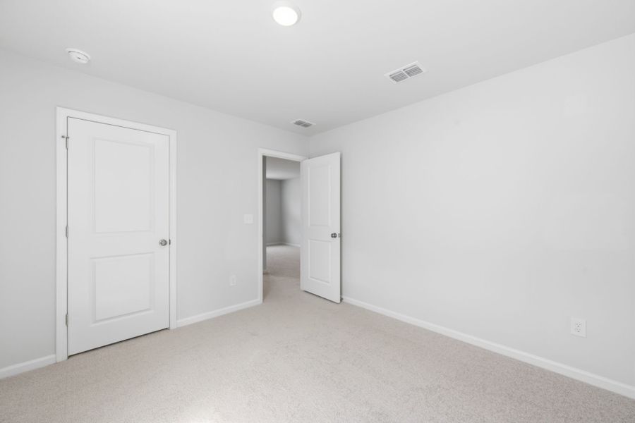 Spacious, unfurnished interior of a new home in Grand Arbor, Blythewood (Image 23).