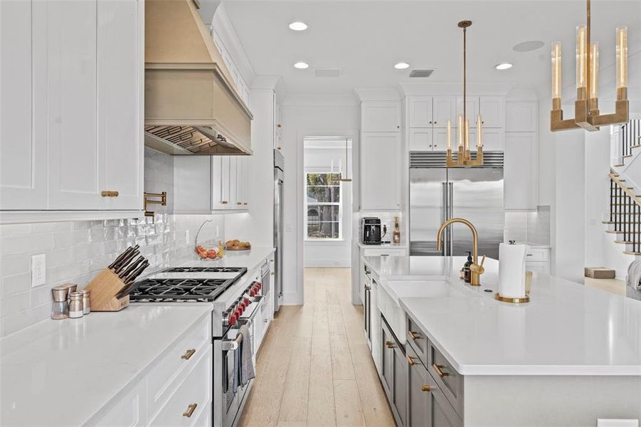Furnished interior view inside a new home in , Tampa (Image 63).