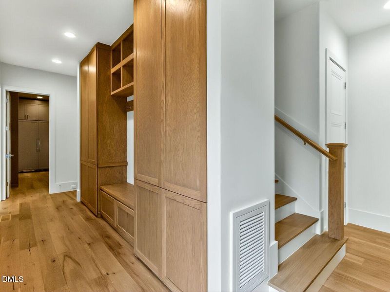 043-1280x960-mudroom-back-hallway
