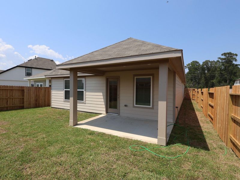 Front exterior of a new home in Indian Springs, Crosby, TX, highlighting curb appeal (Image 9). Front exterior of a new home in Indian Springs, Crosby, TX, highlighting curb appeal (Image 9).